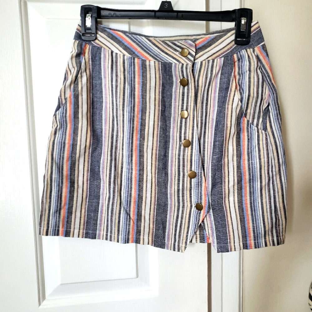 Cute lil stripped skirt
